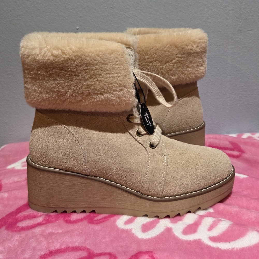 Style & Co Women's Iggyy Lace-Up Wedge Boots, Size 6M - Picture 4 of 9